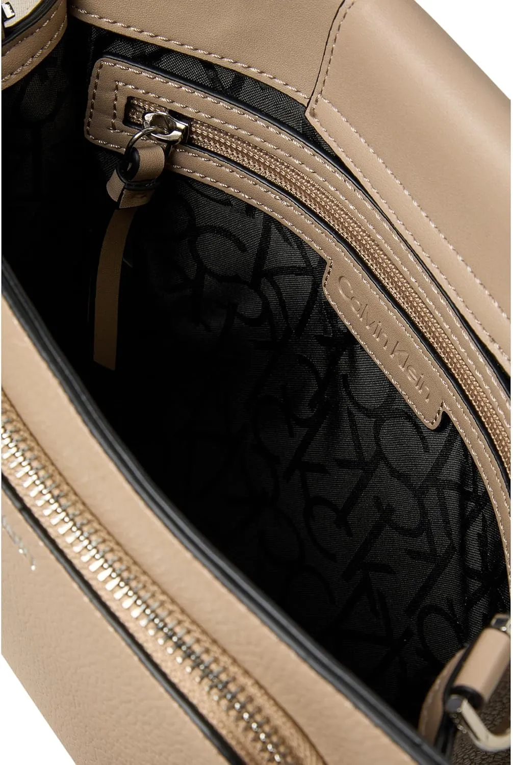 Bay Crossbody