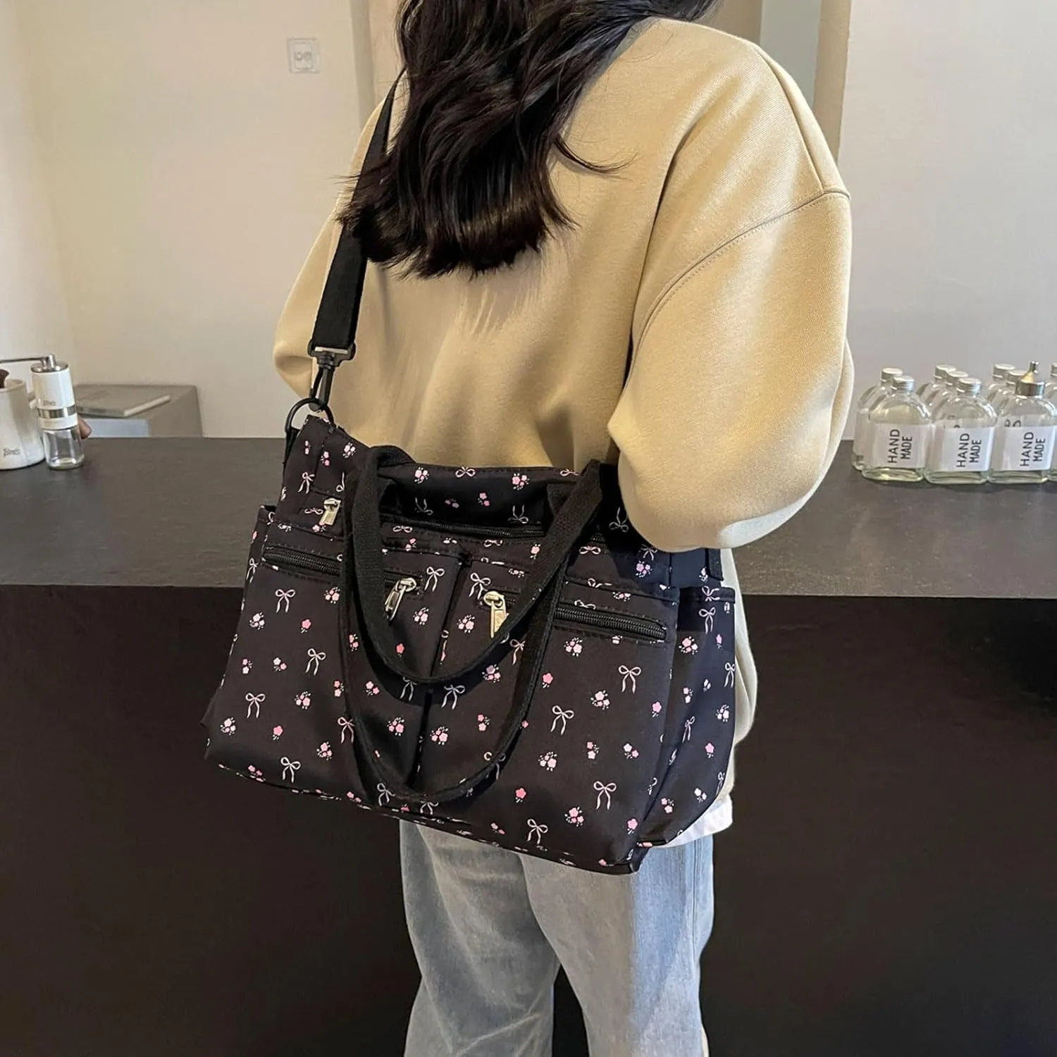 Casual Messenger Bag Floral Nylon Crossbody Bag Chic Shoulder Bag Travel Daypacks