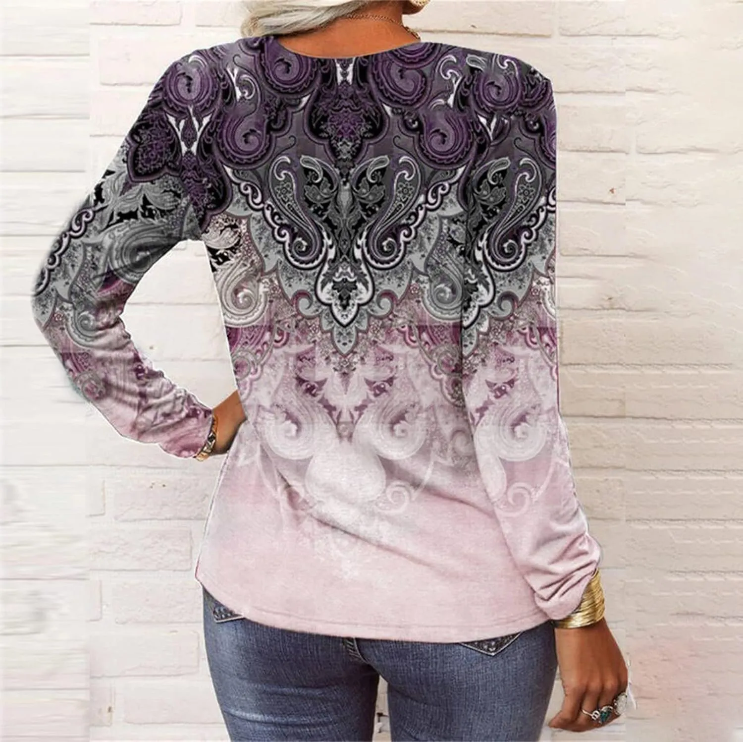 Classic Oversized School Tops for Women Three Quarter Sleeve Summer Floral Softest Tee Thin V Neck Relaxed