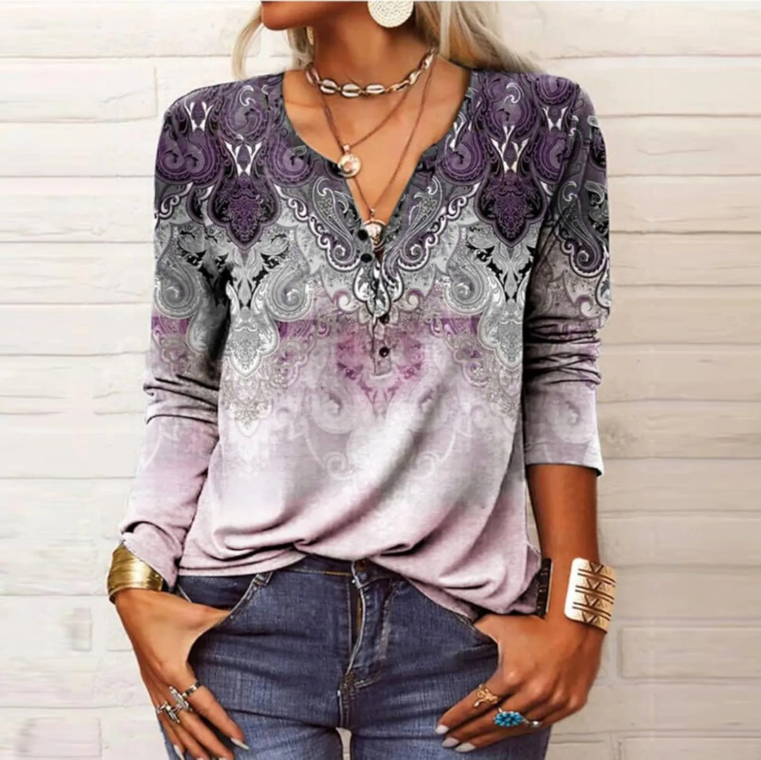 Classic Oversized School Tops for Women Three Quarter Sleeve Summer Floral Softest Tee Thin V Neck Relaxed