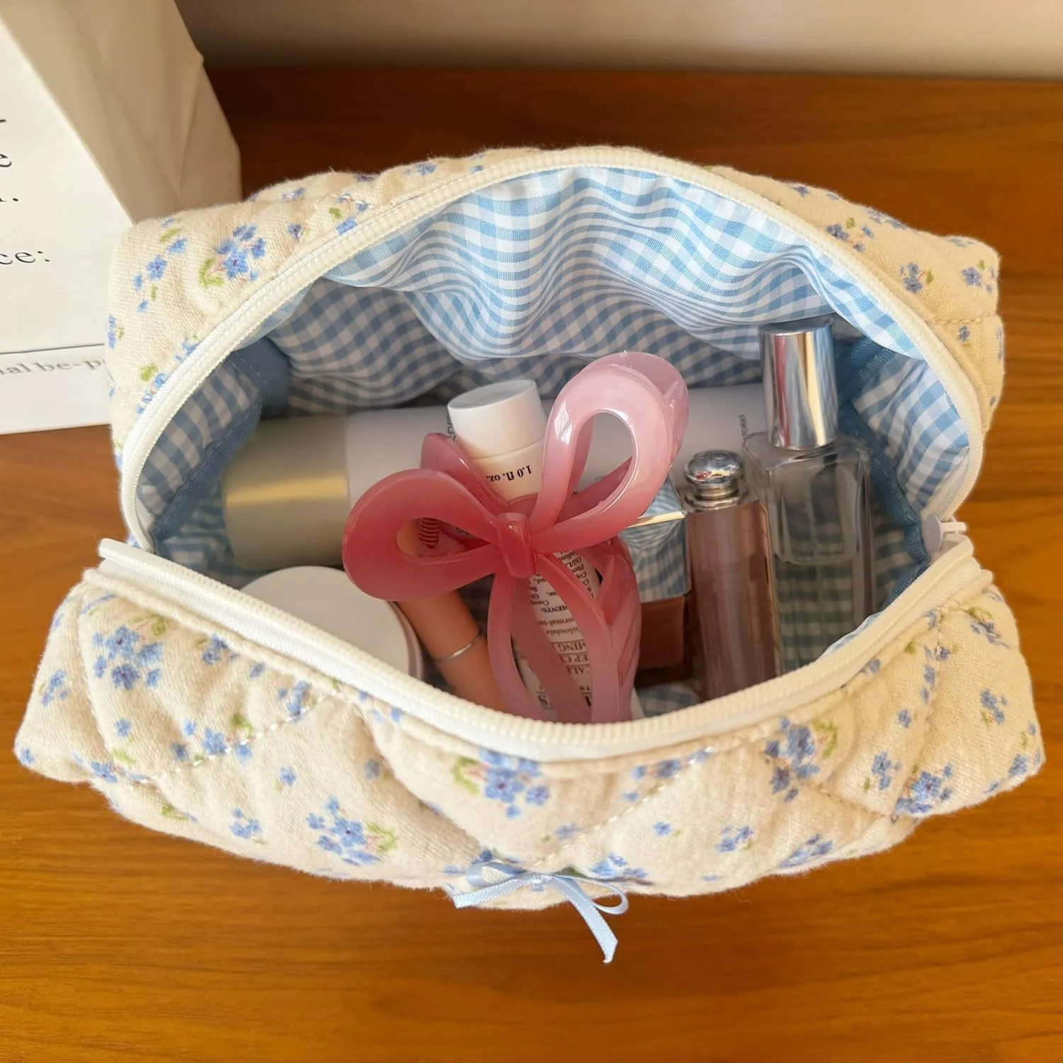 Cotton Quilted Makeup Bag Coquette Accessories Make up Bag Organizer Cute Floral Cosmetic Pouch Travel Makeup Bag for Women (Blue floral)