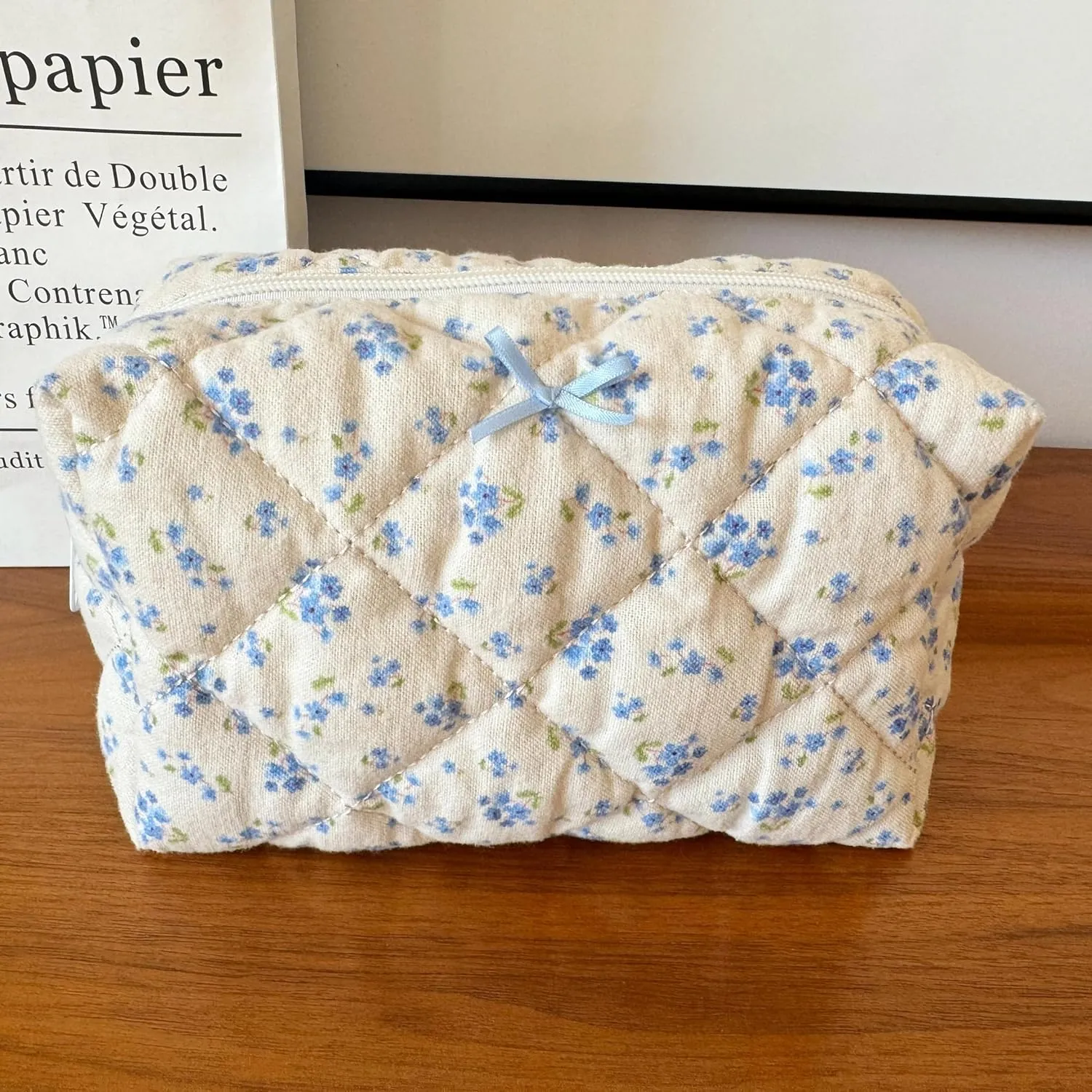 Cotton Quilted Makeup Bag Coquette Accessories Make up Bag Organizer Cute Floral Cosmetic Pouch Travel Makeup Bag for Women (Blue floral)
