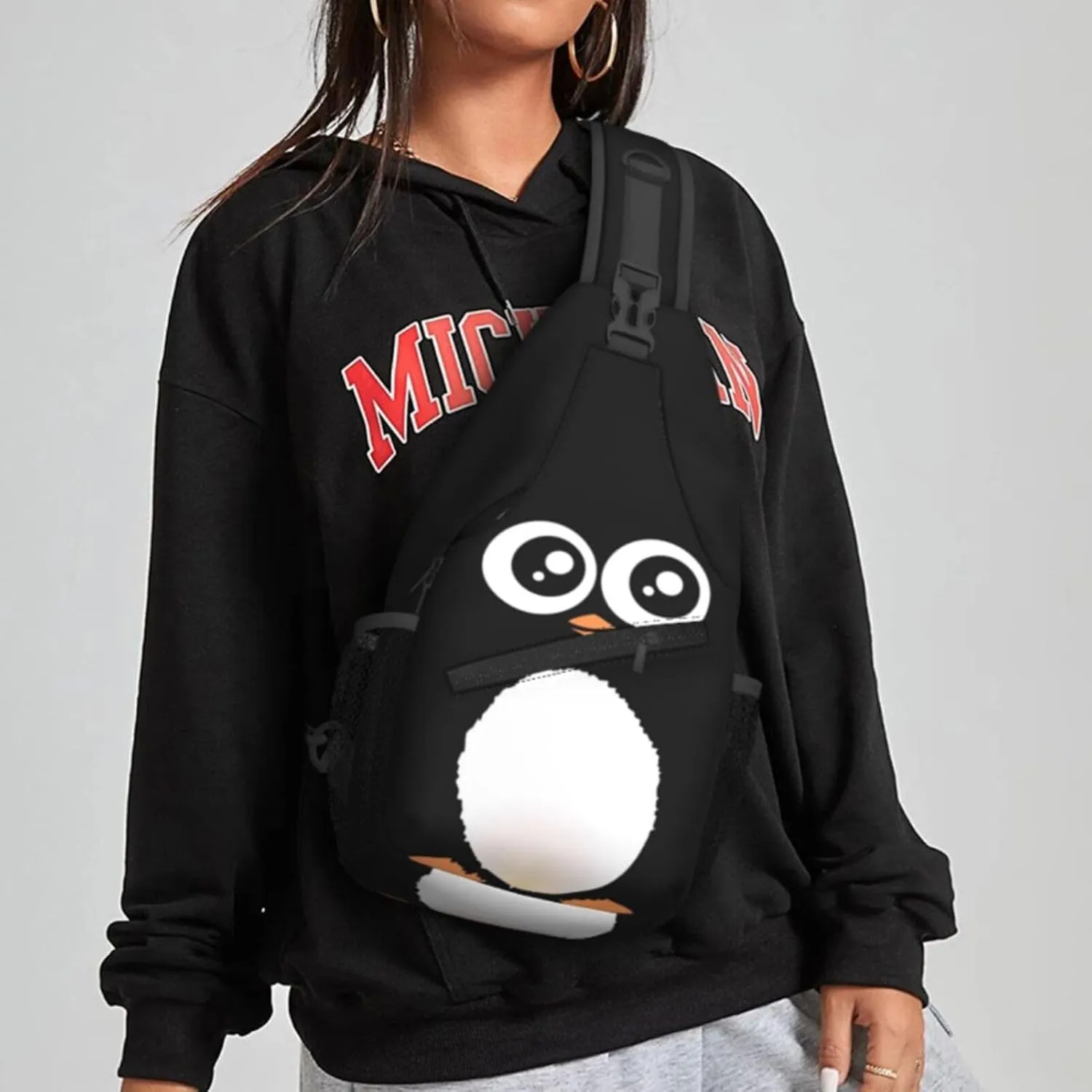 Cute Penguin Sling Bag for Women Crossbody Shoulder Bag Casual Daypack Backpacks Men Chest Bag Gym Cycling Travel Hiking