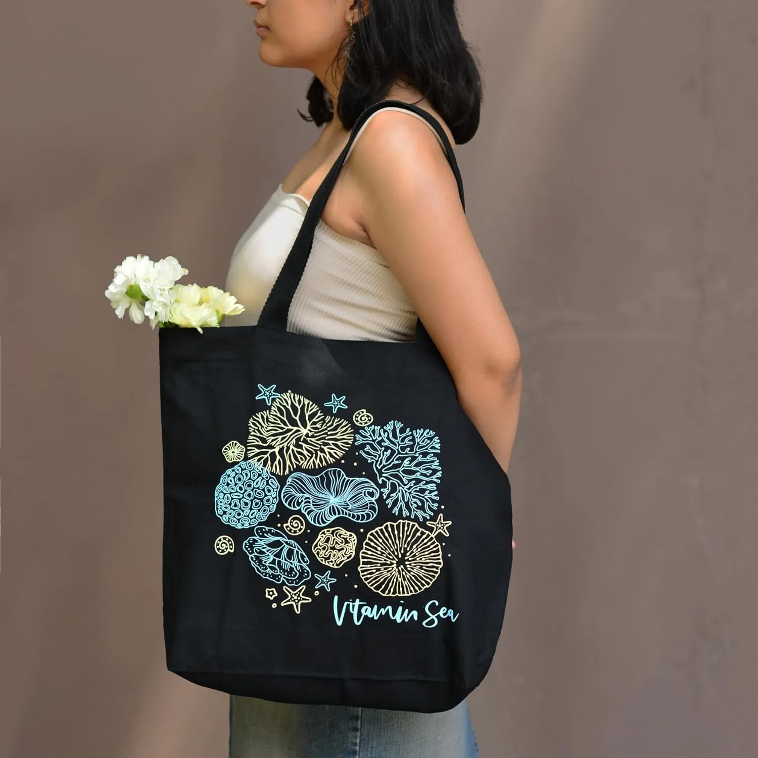 Ecoright Aesthetic Canvas Tote Bag for Women Large Zipper Tote Bags with Pocket, Womens Tote Bag for Yoga, Work, Beach