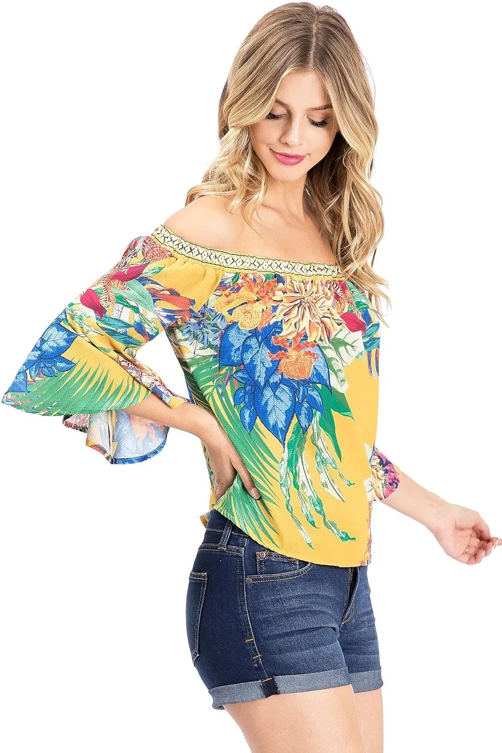 Flying Tomato Women's Juniors Bell Sleeve Floral Print Top