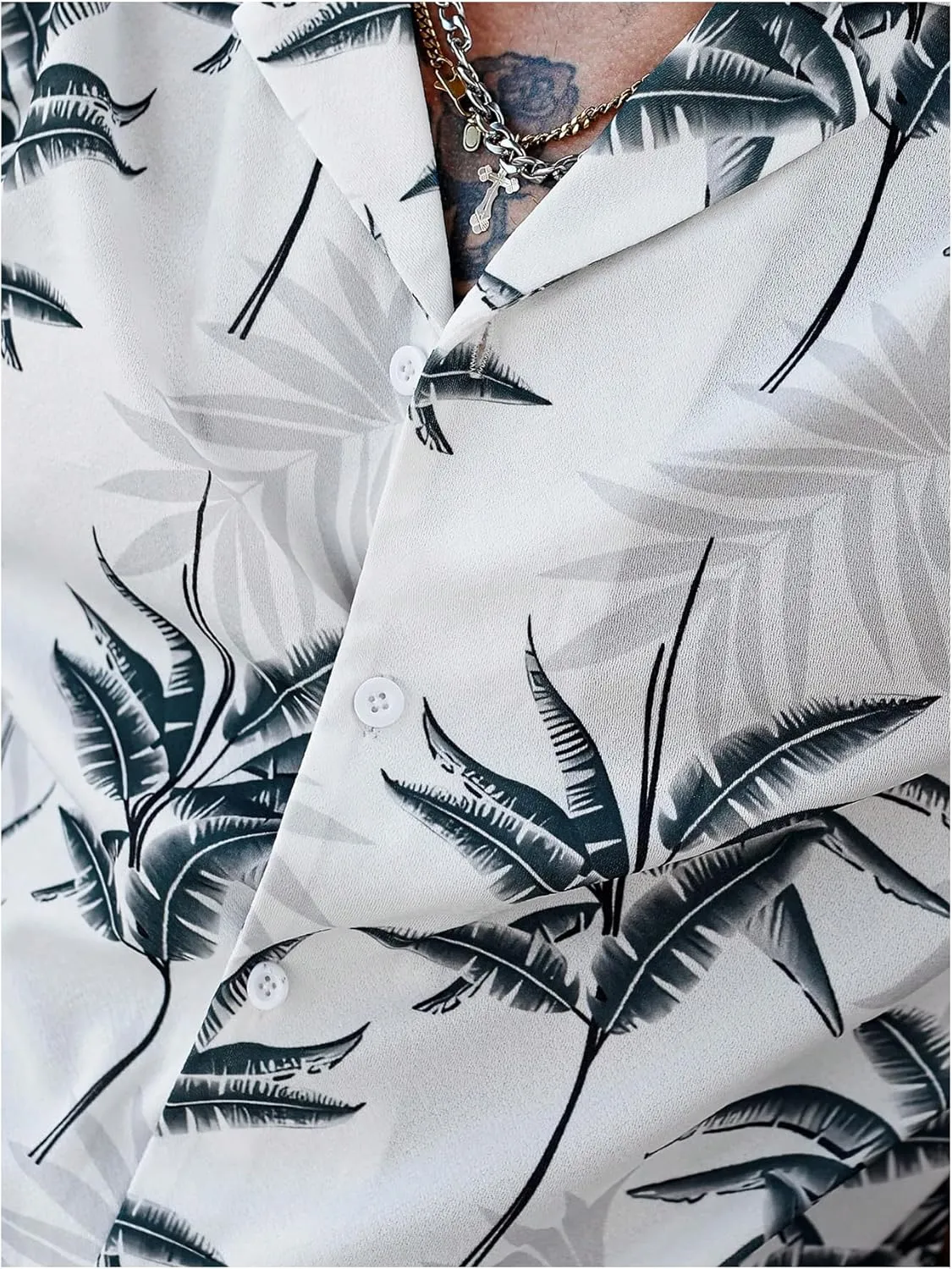 GORGLITTER Men's Summer Vacation Outfits Hawaiian Beach Floral Button Down Short Sleeve Shirt and Shorts Set