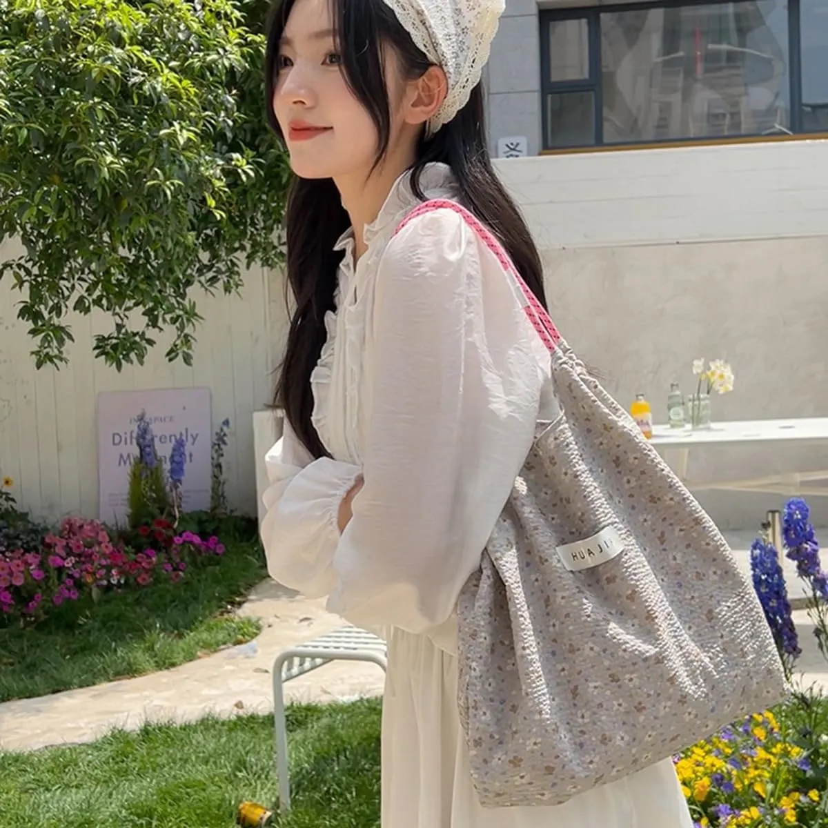 Korean version floral handbag for women's fresh Japanese style small floral shoulder bag with large capacity shopping bag
