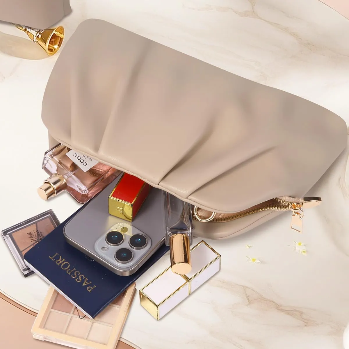 lovyoCoCo Clutch Purse for Women Soft Pleated PU Wedding Clutch, Elegant Evening Bag for Galas, Proms,Cocktail Parties