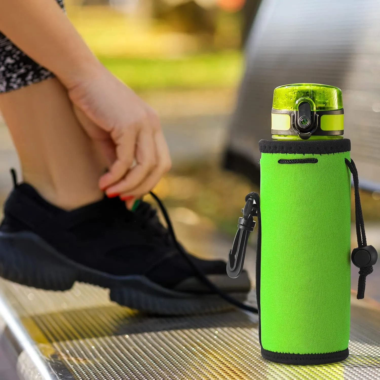 Remerry Water Bottle Bag Carrier with Adjustable Strap, Insulated Neoprene Sling Sleeve Canteen Flask Water Bottle Holder for Adults