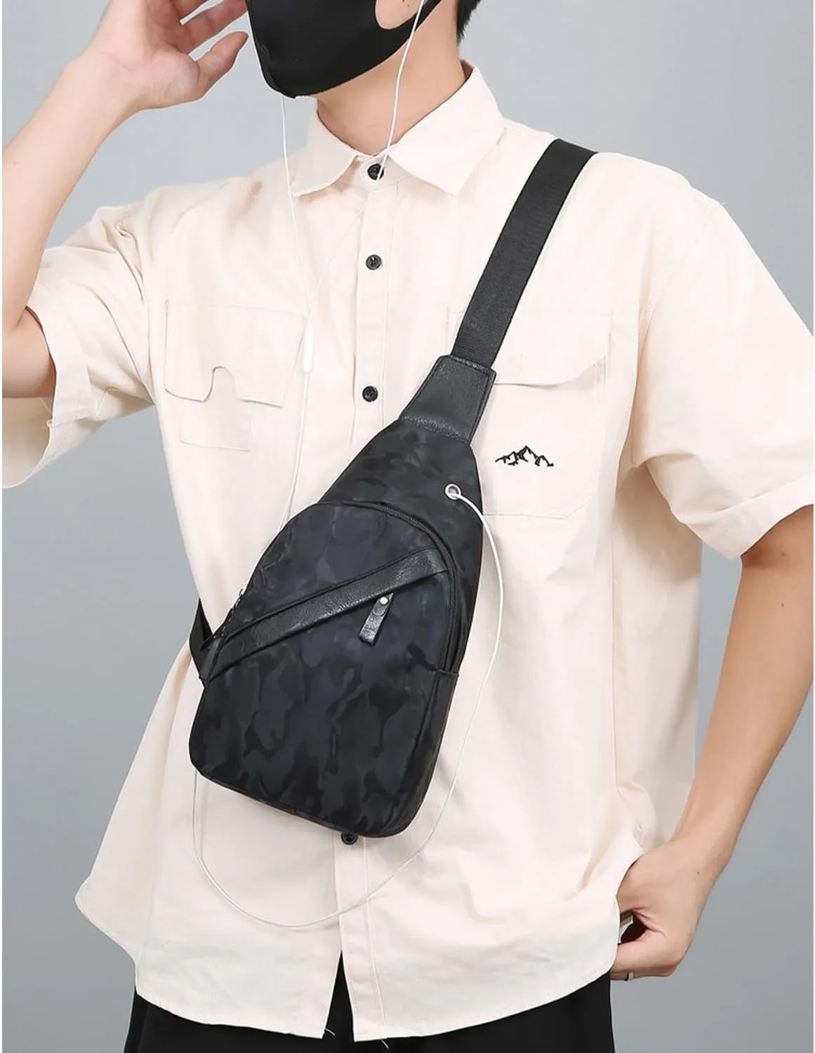 Small Crossbody Sling Backpack Sling Chest Bag，Adjustable Cross Body Bag Chest Shoulder Bag Daypack Fanny Pack for Travel Hiking