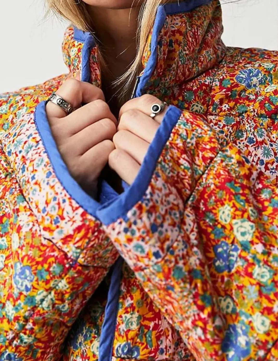VAOYIU Women's Cropped Puffer Jacket Vintage Cardigan Floral Printed Lightweight Open Front Padded Quilted Coats