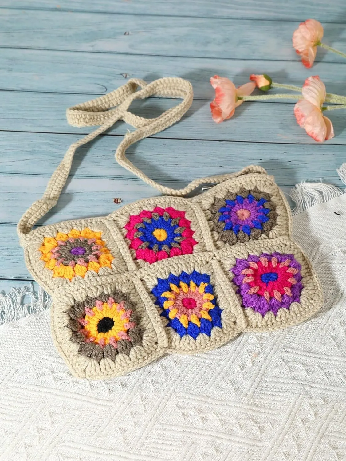 Verdusa Women's Floral Crocheted Crossbody Bag Woven Shoulder Handbag Purse