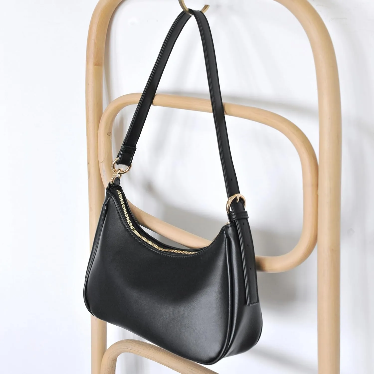 Women's Crescent Shoulder Bag Vegan Leather Chain Cross body bag Convertible Handbag